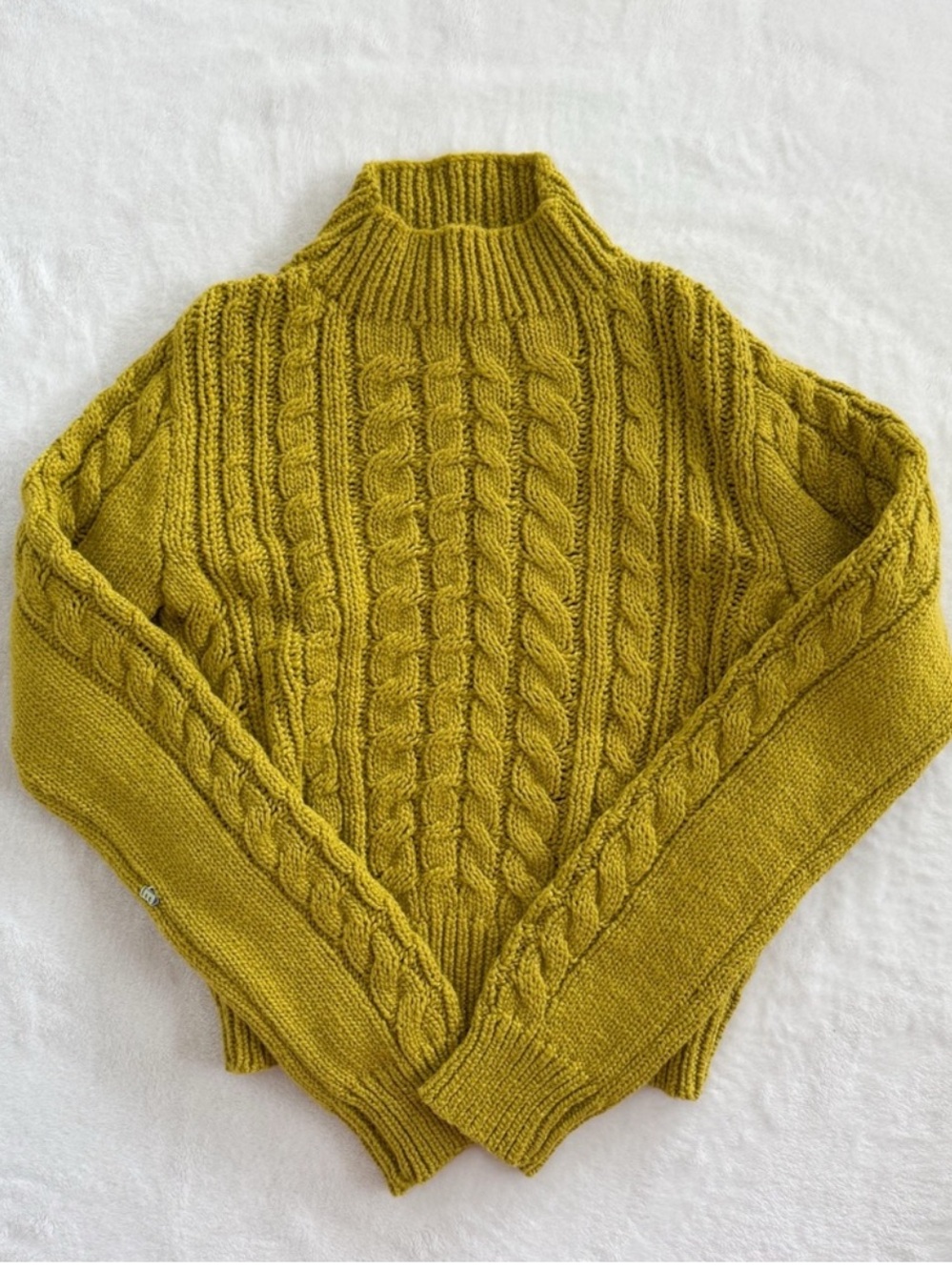 Forever 21 Mustard Cable Knit
Sweater size small